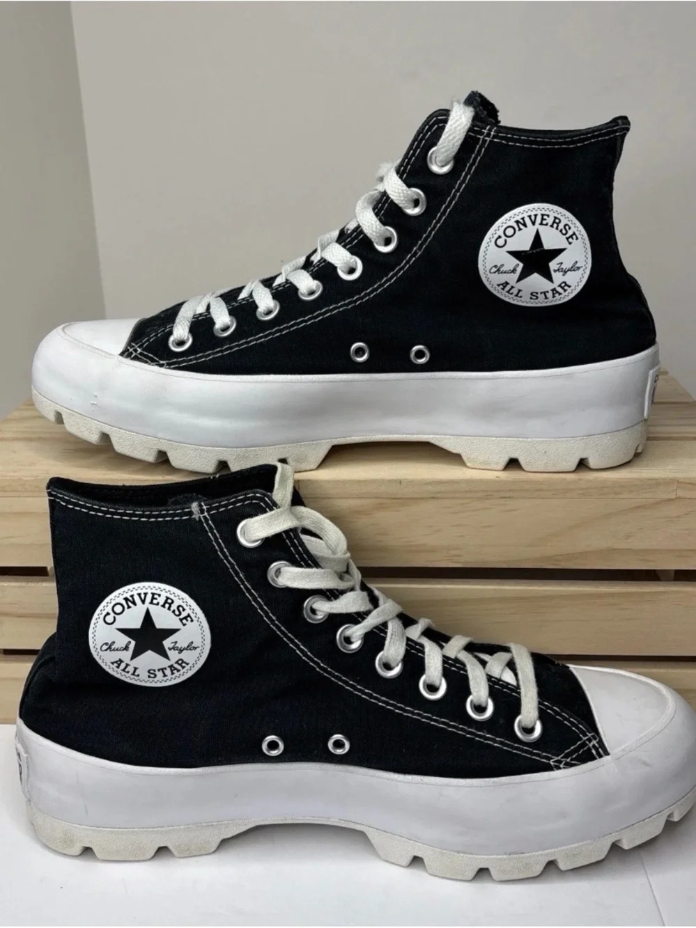 Converse All*Star Chuck Taylor Lugged Platform Shoes Women’s Size 7 Black White